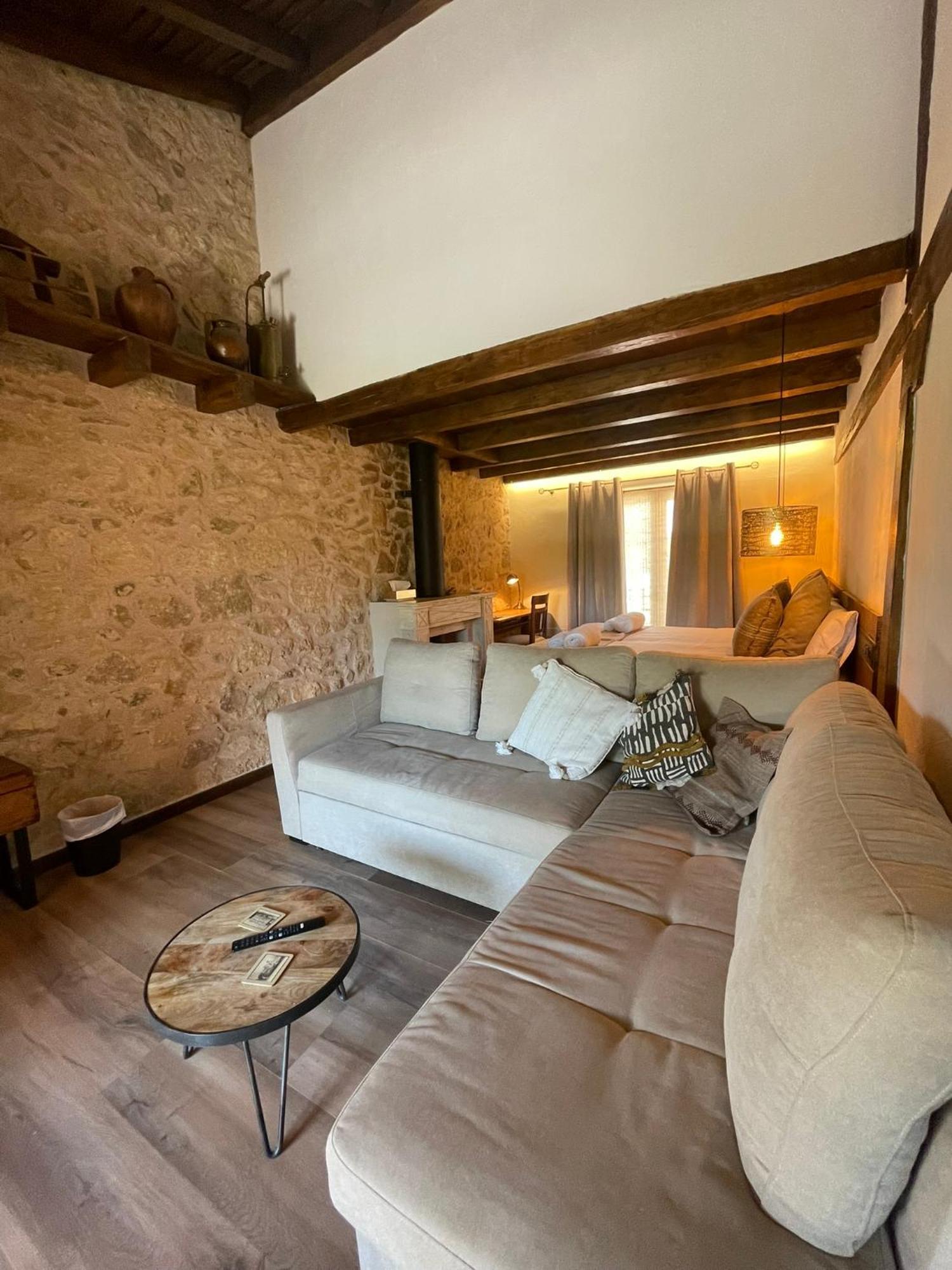 La Casa Del Cantero Pinilla del Valle Zewnętrze zdjęcie